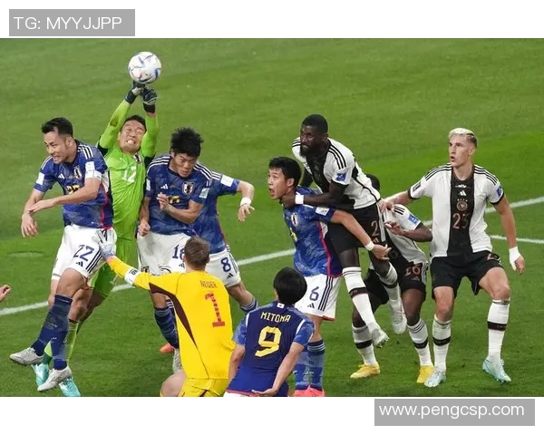 日本足球球星闪耀赛场展现非凡实力引领亚洲足球新高度